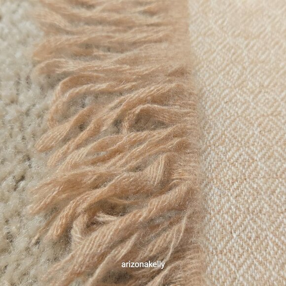 NWOT Cashmere Scarf Paneled Design Fringed On All Sides - Picture 13 of 16